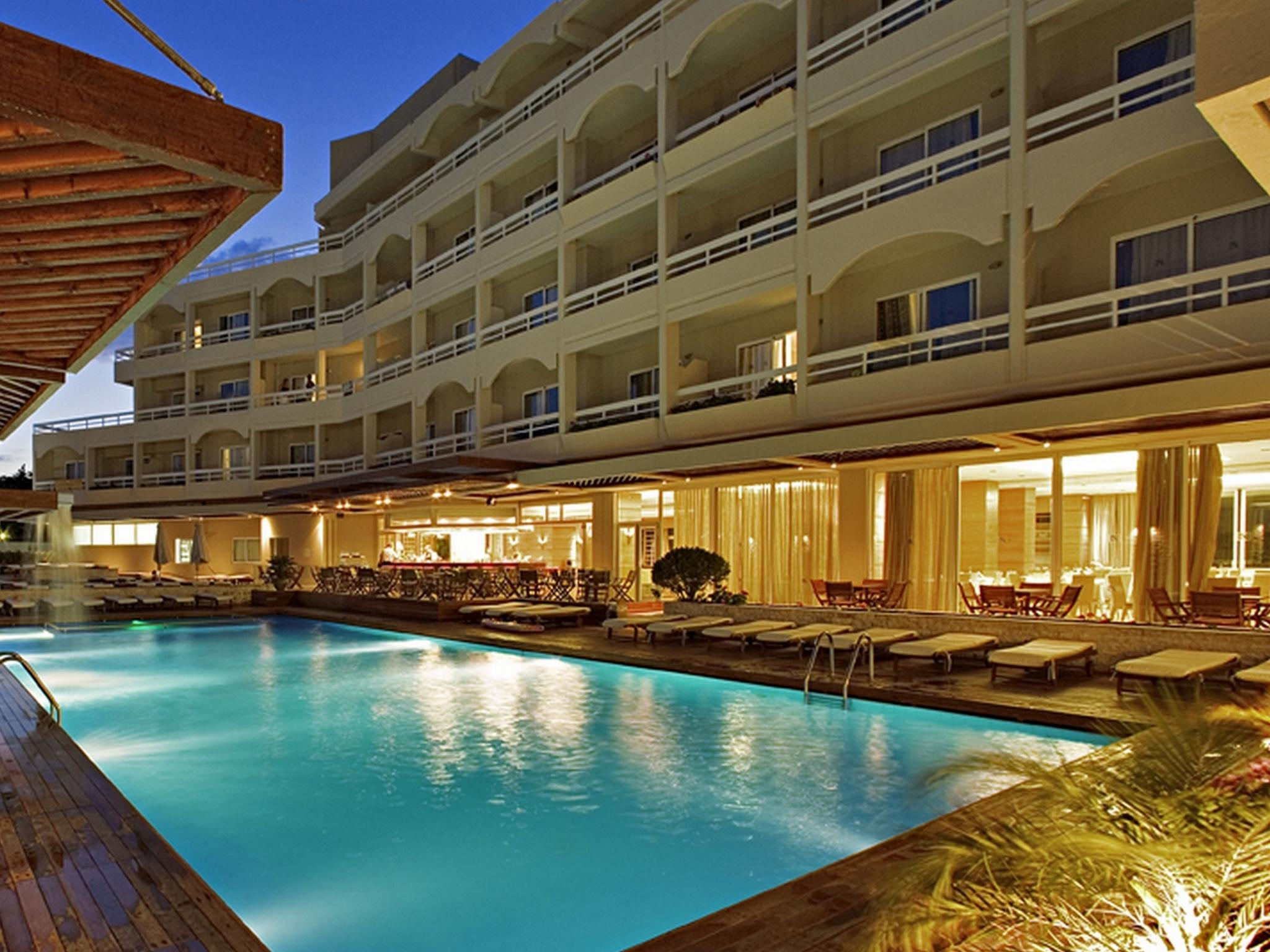 Athineon Hotel Rhodes City Екстер'єр фото